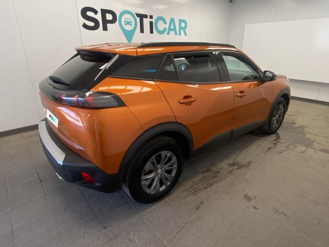 Peugeot 2008 puretech 130 s&s eat8 style — photo 4