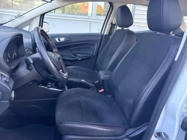 Ford Ecosport 1.5 ecoblue 100ch st-line euro6.2 — photo 10