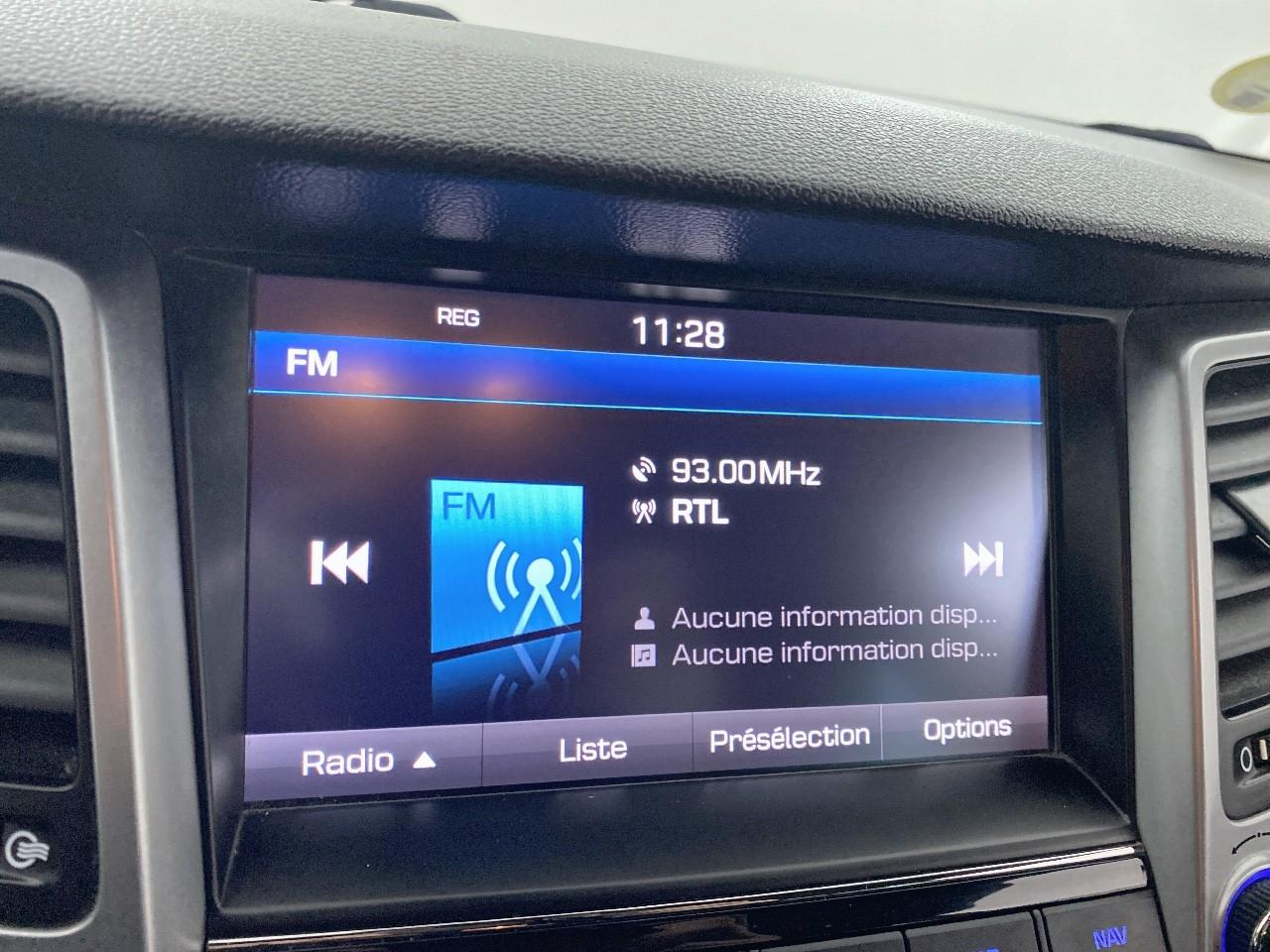 Hyundai Tucson 1.7 crdi 115 2wd business — photo 24
