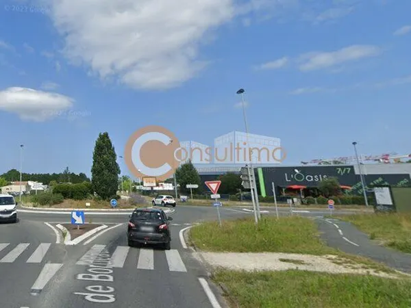 LOCAL D'ACTIVITE 346 m² SAINT JEAN D'ILLAC
