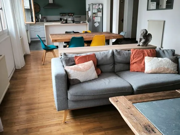 Maison familiale rénovée - 150 m² 4 chambres et garage - Chazelles-sur-Lyon