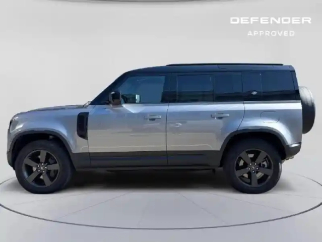 Land Rover Defender 110 2.0 p400e hse — photo 9