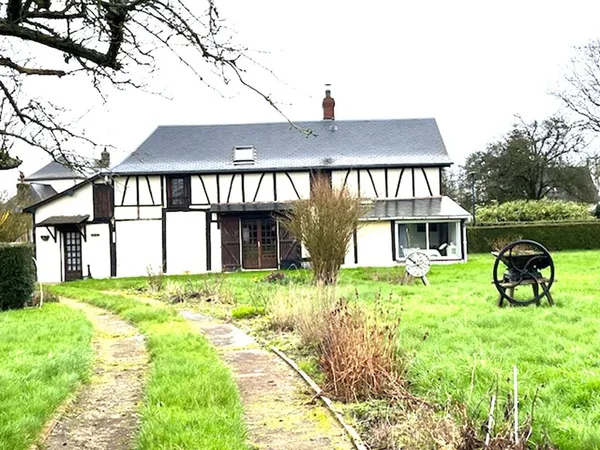 Longère Normande 7 pièces 106 m2 sur 6600M2