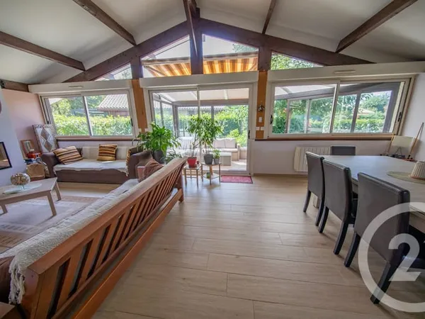 Maison 6 pièces 132 m²