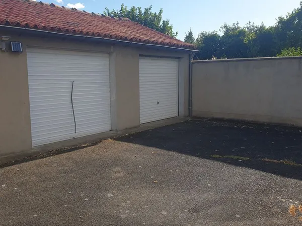 Garage parking box stockage