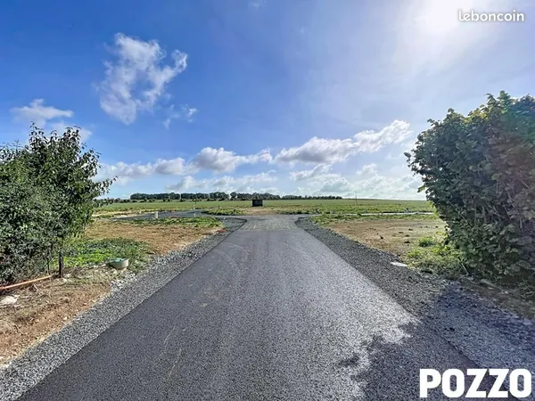 Terrain 604 m² Saint Martin De May