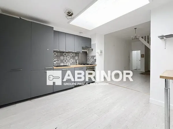 Maison spécial investisseur, 3 chambres bureau buanderie