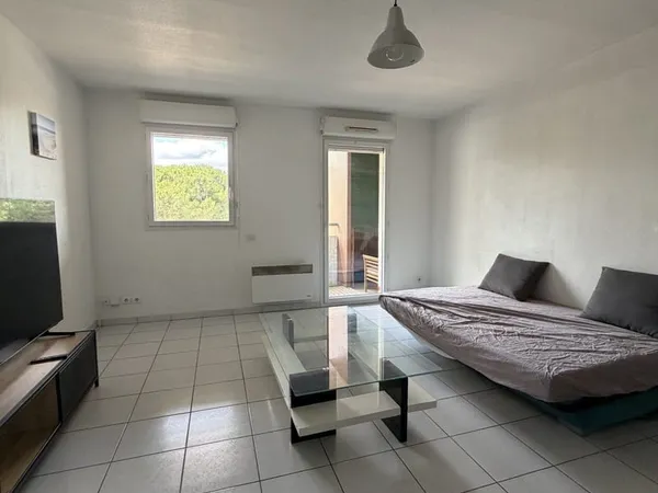 Appartement T2 Meublé 45m2 - BALCON + PARKING - EYSINES