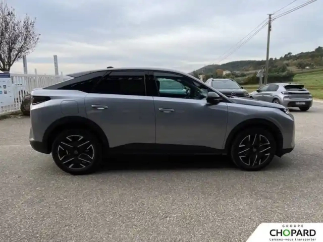 Peugeot 3008 hybrid 145 e-dcs6 — photo 31