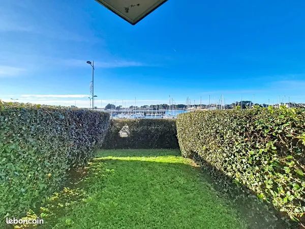 Studio 1 pièce 26 m²