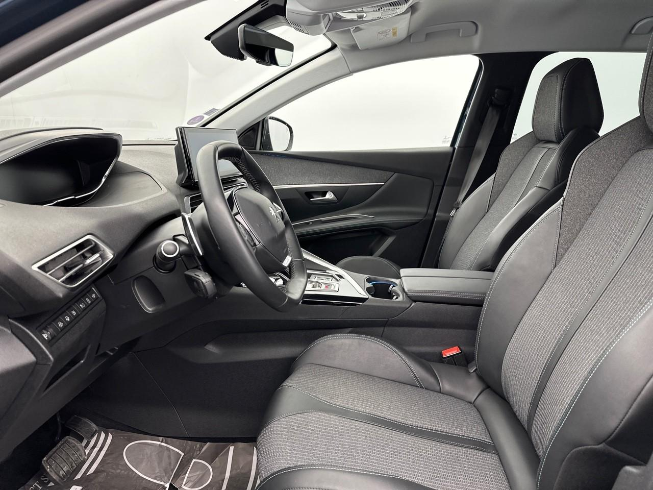 Peugeot 3008 hybrid 225 e-eat8 allure business — photo 9