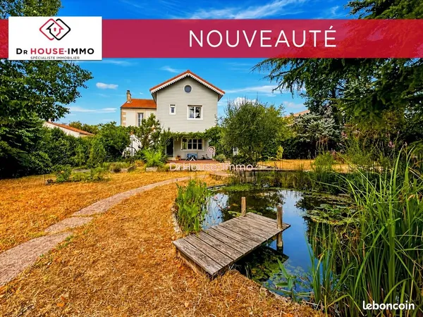 Maison 7 pièces 205 m²
