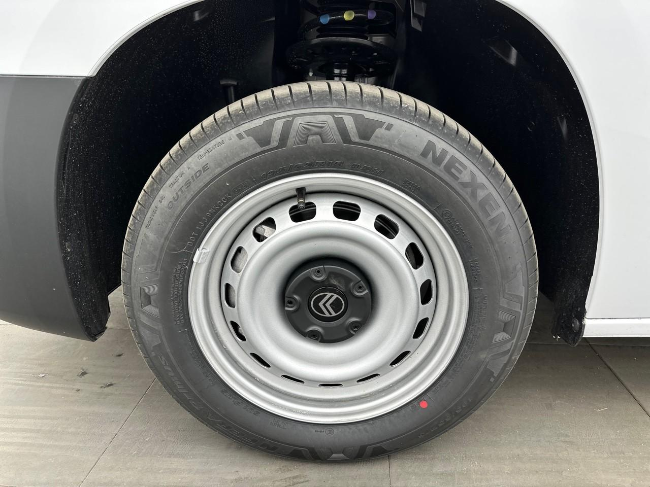 Citroën Berlingo van m diesel 100 ch manuelle — photo 7