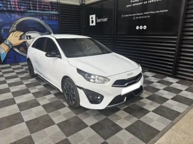 Kia Ceed 1.5 t-gdi 160ch gt line dct7 — photo 2