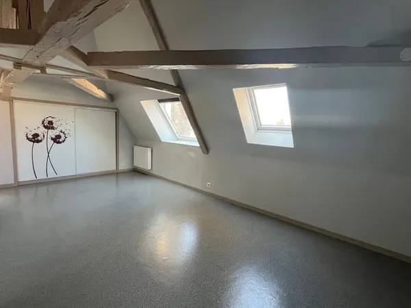 Studio 1 pièce 27 m²