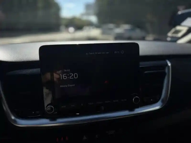 Kia Stonic gt-line premium tgdi mhev 120 dct — photo 16