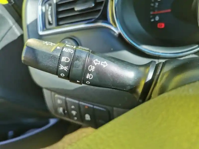 Kia Ceed gt-line 1.0 t-gdi 120 ch bvm6 — photo 18