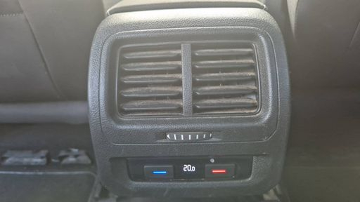 Volkswagen Touran 1.0 TSI 115 - Connect – 2019 – 91222 km – Essence – Boîte Manuelle