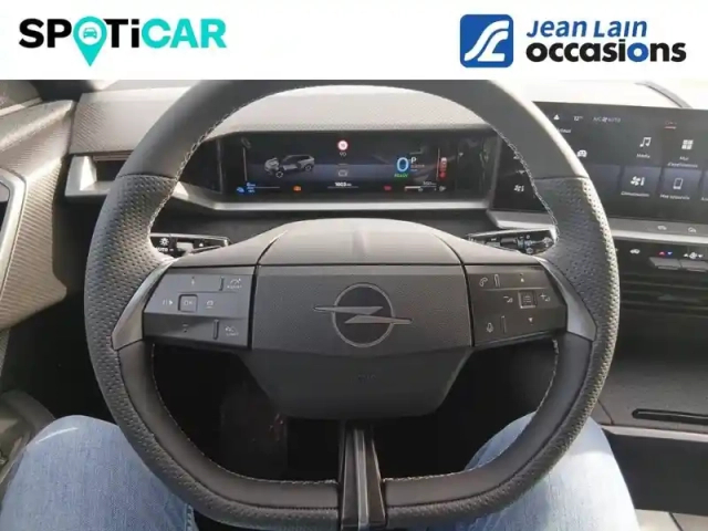Opel Grandland hybrid rechargeable 195 ch e-dct7 — photo 9