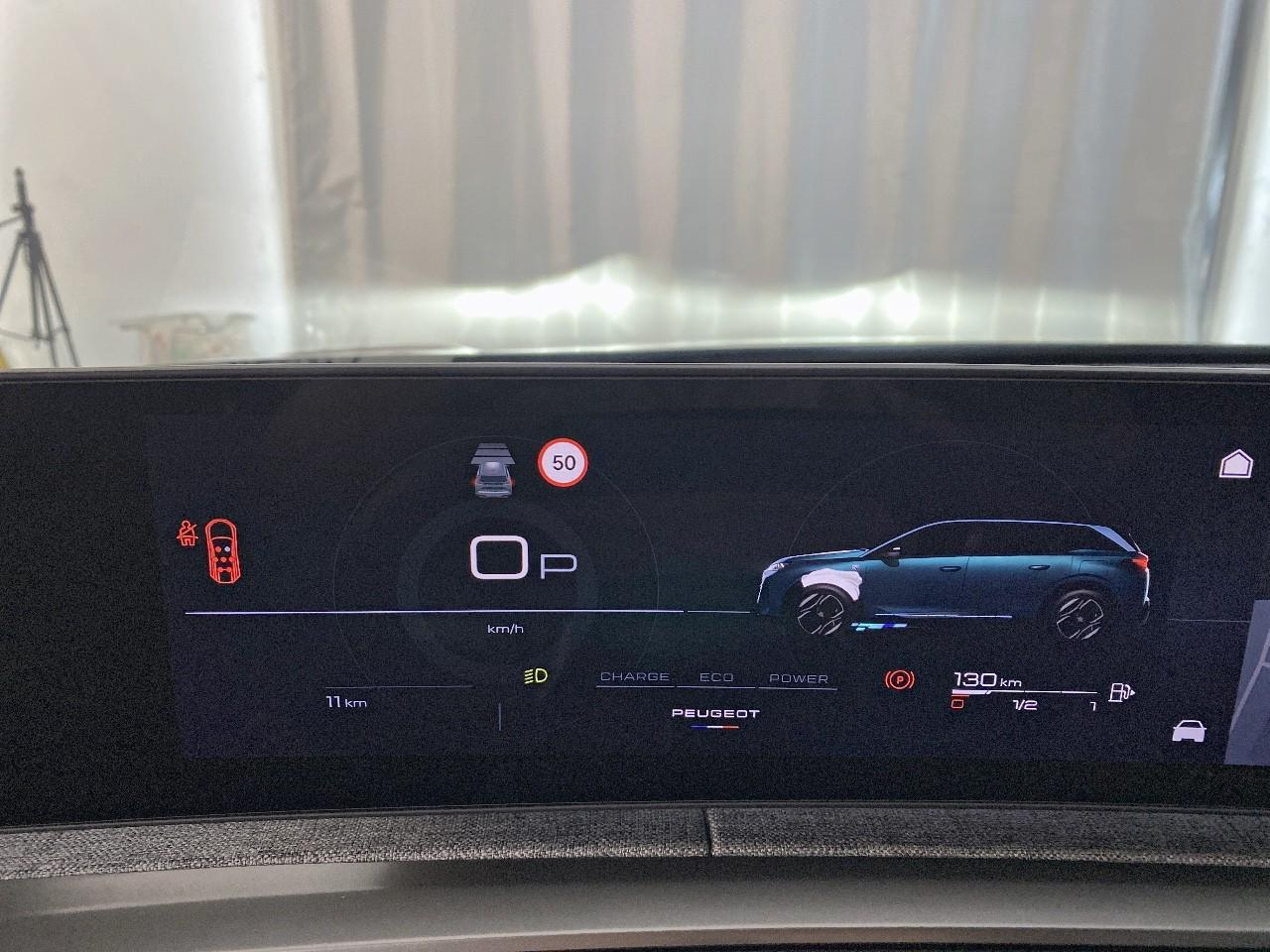 Peugeot 5008 hybrid 145 ch e-dcs6 allure — photo 13