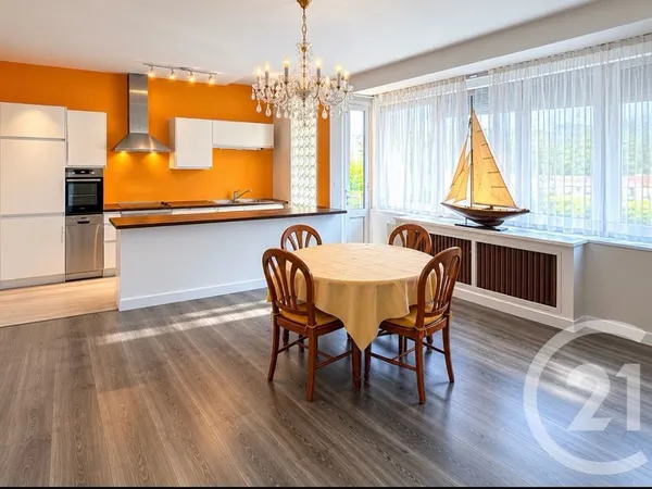 Appartement 5 pièces 85 m²