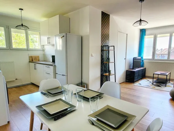 APPARTEMENT PROCHE CITADELLE 3 CHAMBRES
