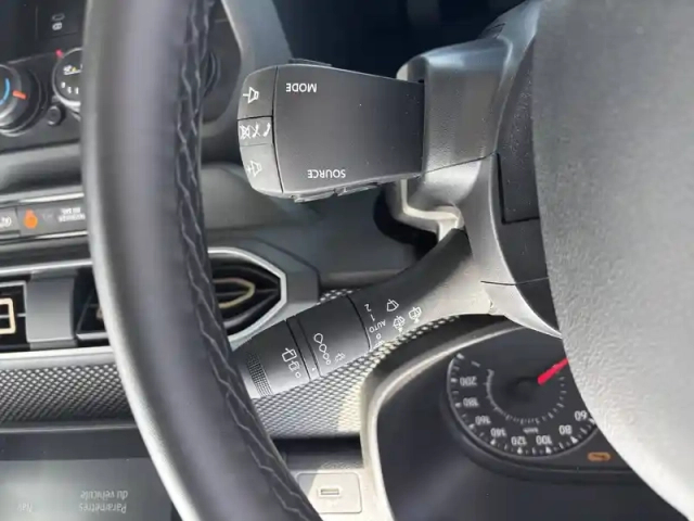 Dacia Sandero eco-g 100 gsr2 — photo 29