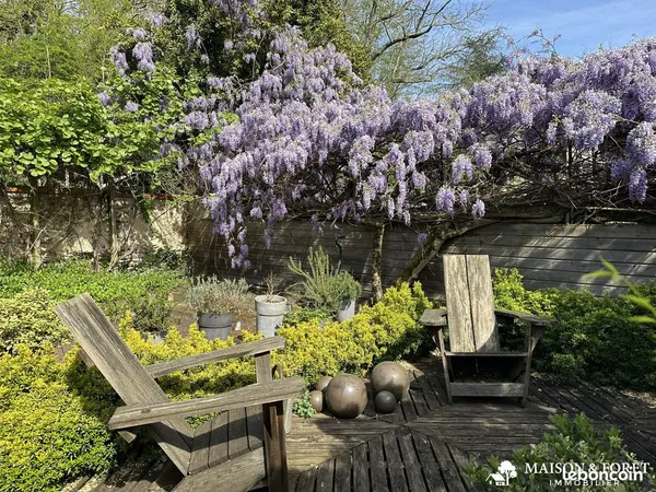Maison 6 pièces 213 m²