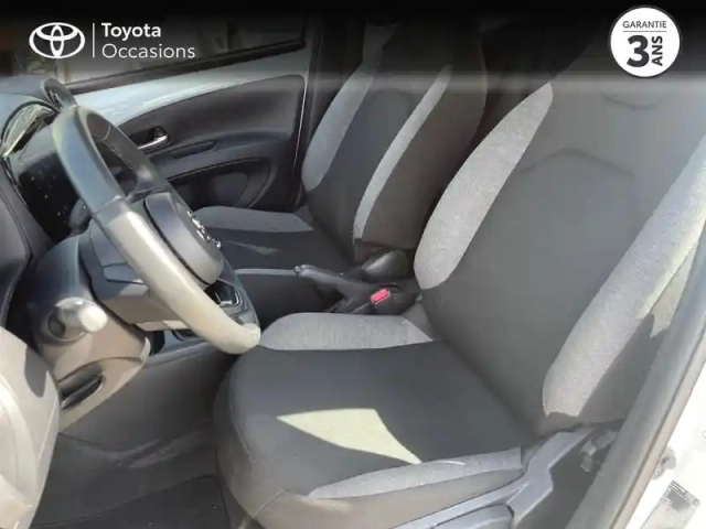 Toyota Aygo X 1.0 vvt-i 72ch dynamic my24 — photo 3