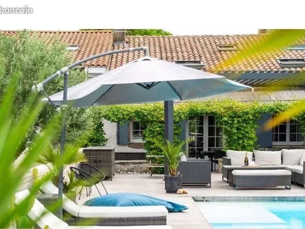 Propriété 8 pièces 212 m²