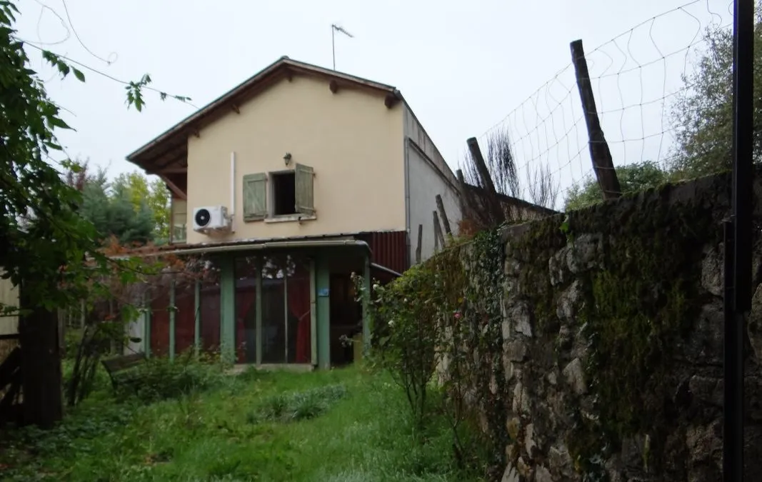 Photo 2