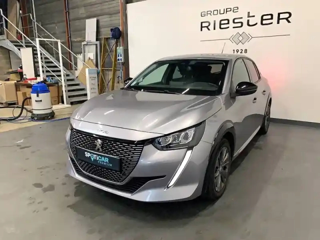 Peugeot 208 electrique 50 kwh 136ch