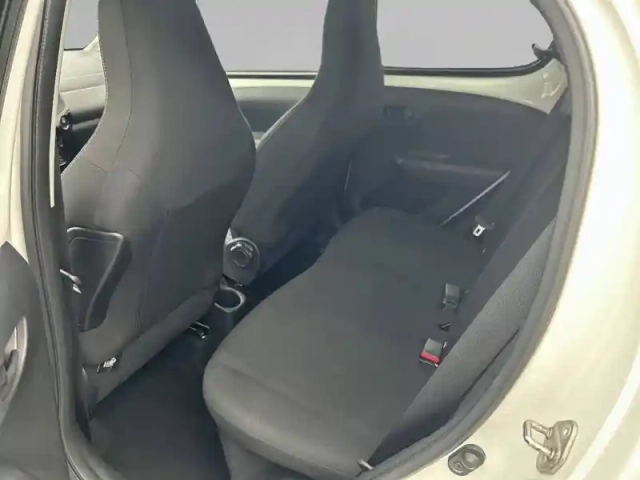 Peugeot 108 vti 72ch bvm5 — photo 12
