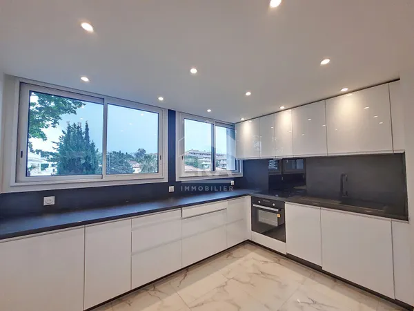 Appartement 4 pièces 125 m²