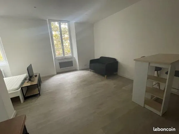 Studio 1 pièce 32 m²