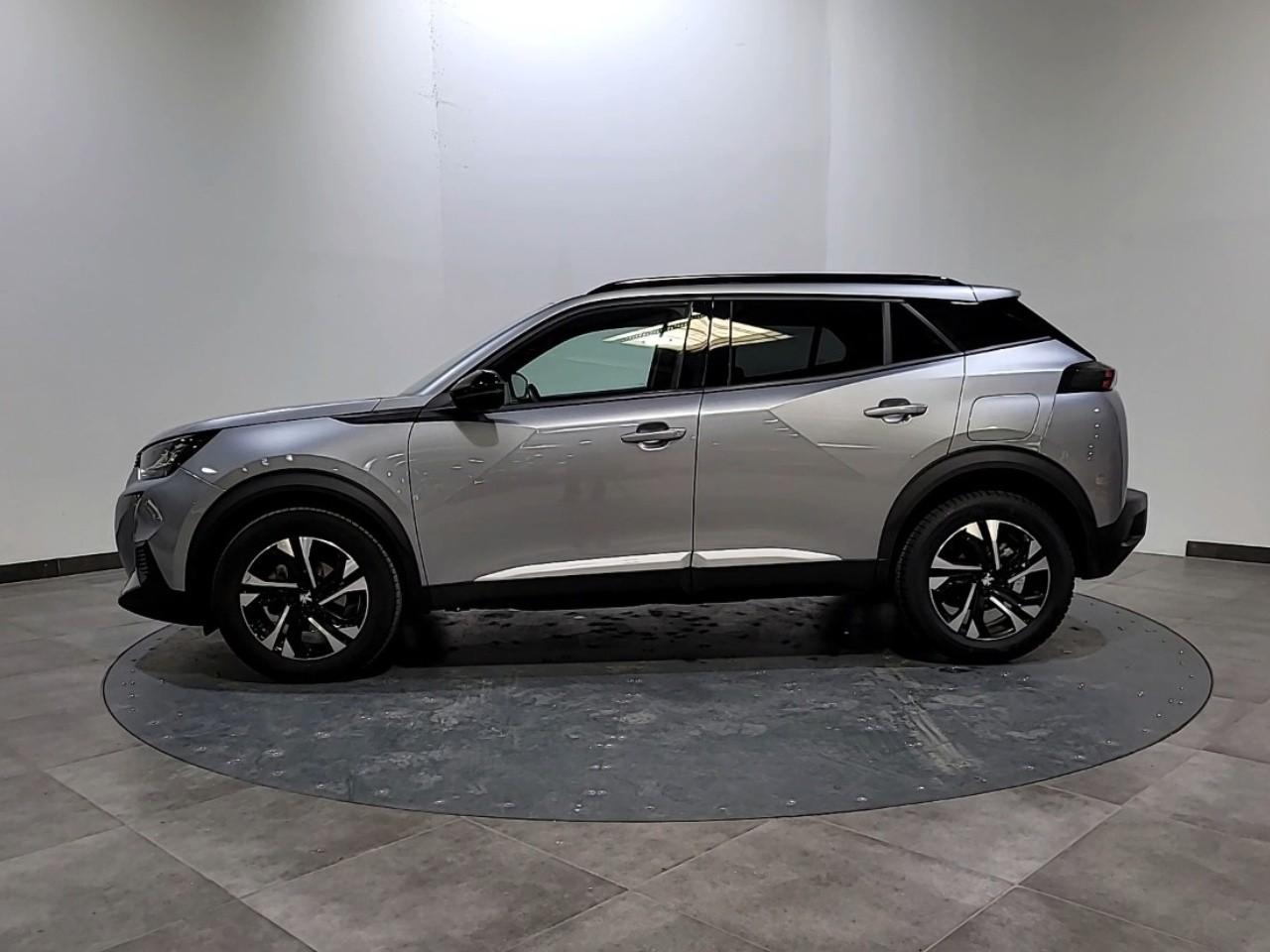 Peugeot 2008 puretech 130 s&s eat8 allure pack — photo 2