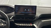 Peugeot 3008 1.2 PureTech 130ch S&S Allure Pack — photo 19