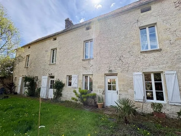 Maison 5 pièces 362 m²