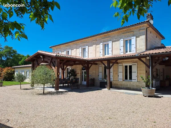 Propriété 12 pièces 480 m²