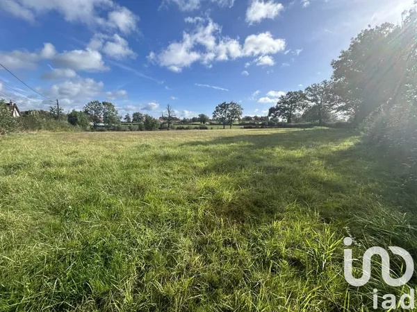 Terrain 2182 m²