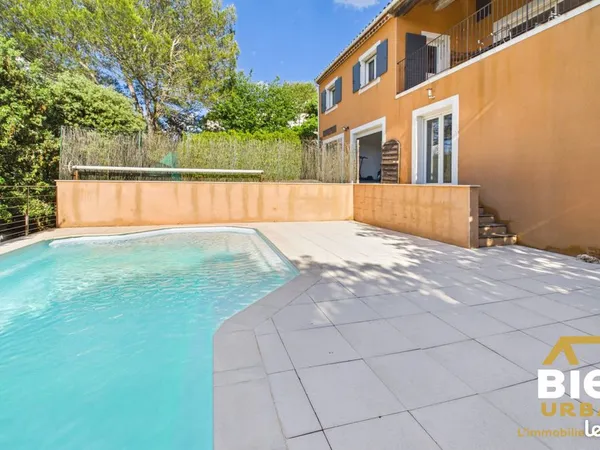 Maison 4 pièces 136 m²