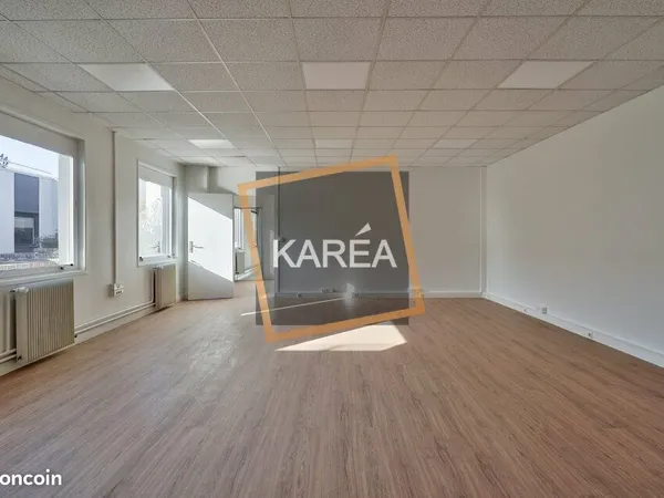 Bureaux 149 m² LOGNES