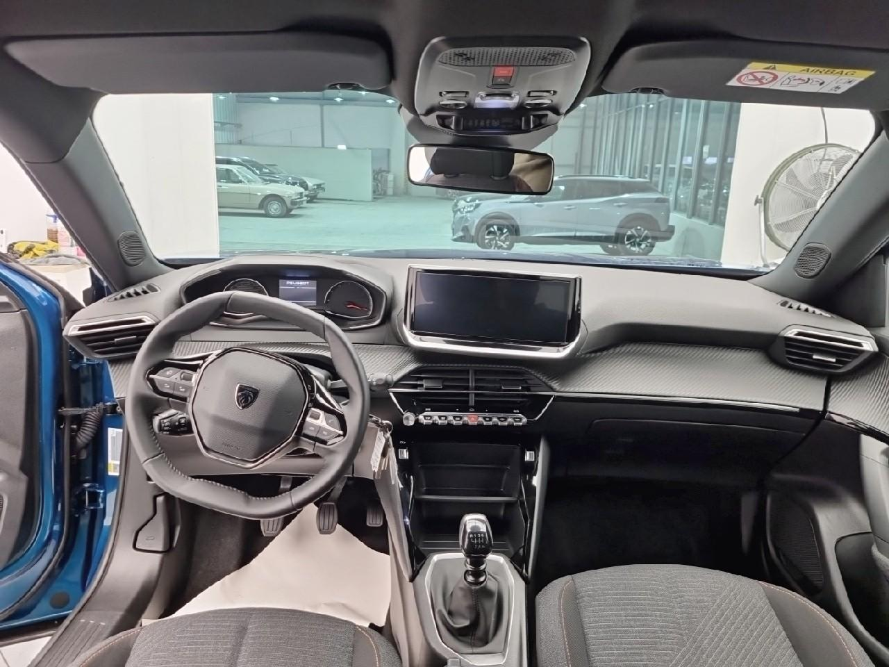 Peugeot 2008 100 s&s bvm6 business — photo 12