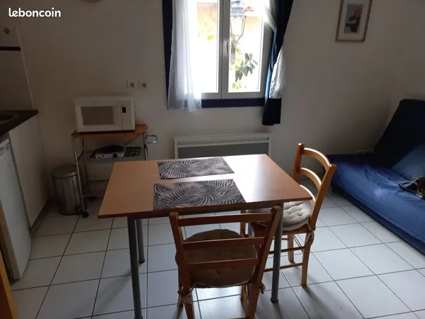 Location studio meublé