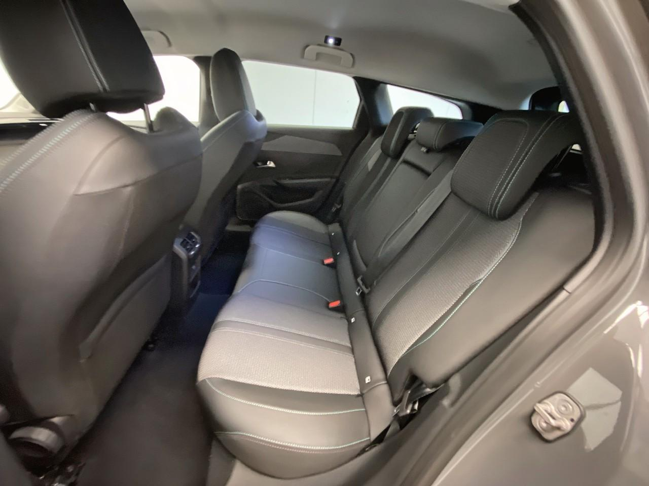 Peugeot 308 sw bluehdi 130ch s&s eat8 allure — photo 10