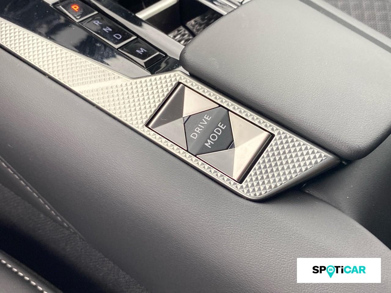 Ds Ds 4 hybride 136ch pallas ligne business automatique — photo 19