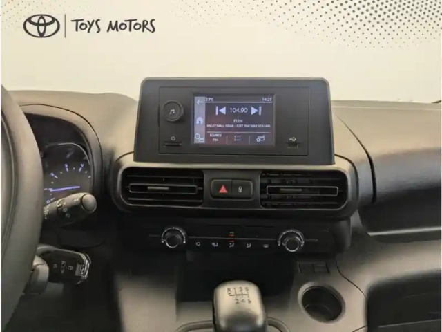 Toyota Proace 1.5 long 130 d-4d dynamic 7 places — photo 18