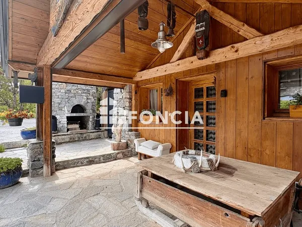 Ancien chalet d'alpage dans hameau de Méribel