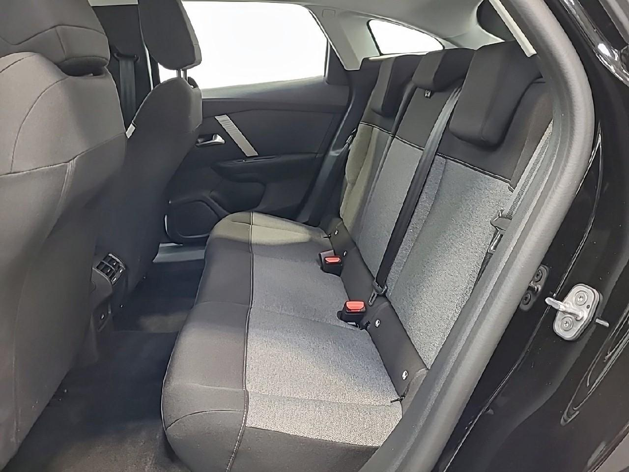 Citroën C4 hybride 100 e-dcs6 you — photo 13
