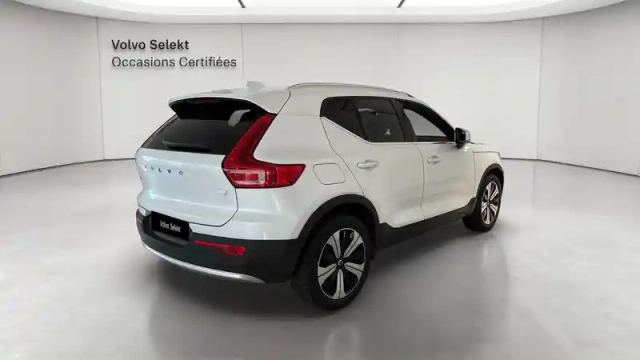 Volvo Xc40 t4 recharge 129+82 ch dct7 — photo 12